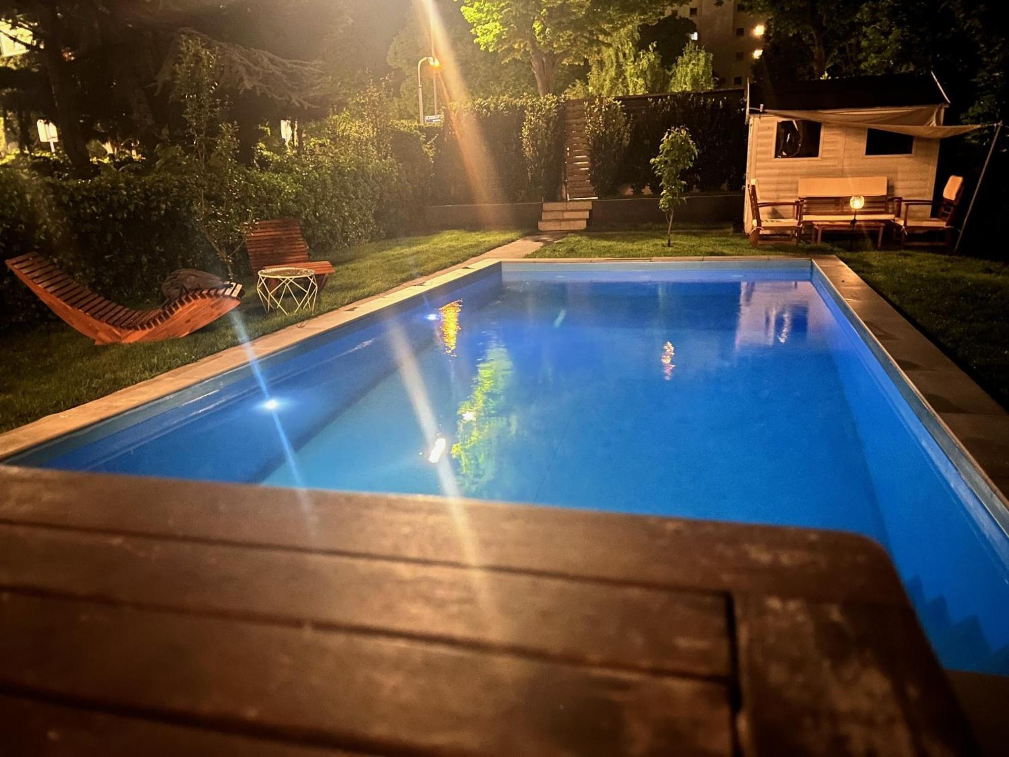 Villa Jaeger Mit Pool In Wien Exteriör bild